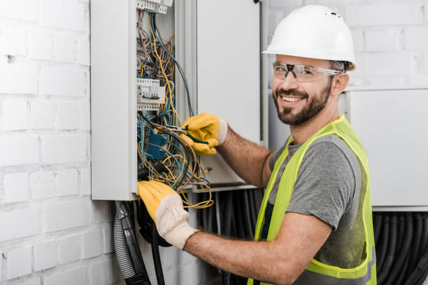 Best Circuit Breaker Repair  in Cypress Gardens, FL